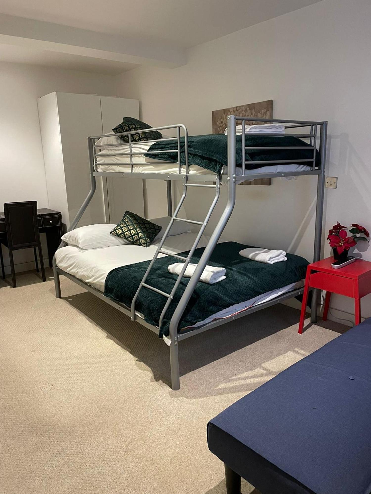 Central Cosy Studio Apartments London Exterior photo